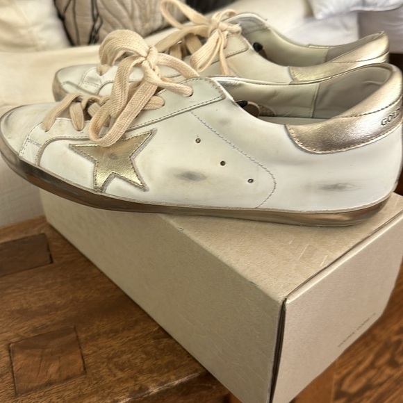 Golden Goose Classic Super-Star white and gold heel. Like new worn once! - Picture 4 of 7